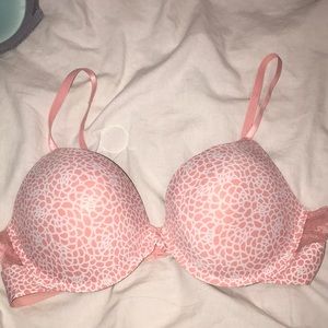 Adrienne Vittadini bra